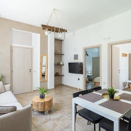 Eden Paliouri- Libertas Apartament Paliouri