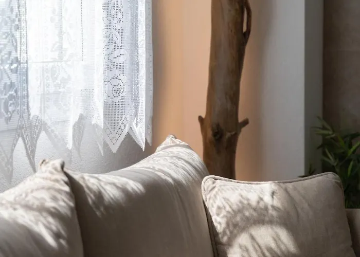 Eden Paliouri- Libertas Appartement